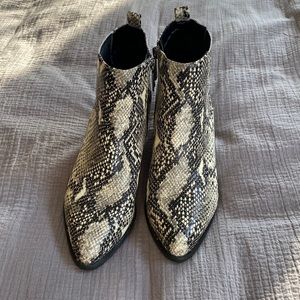 Blondo Waterproof Faux Snakeskin Bootie